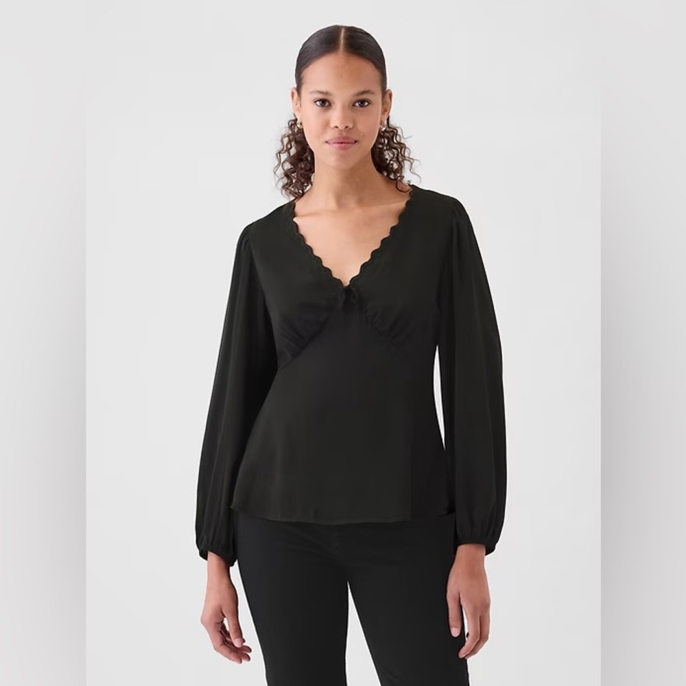 Gap Long Sleeve V-Neck Satin Empire Eyelet Blouse Top Black XS Petite